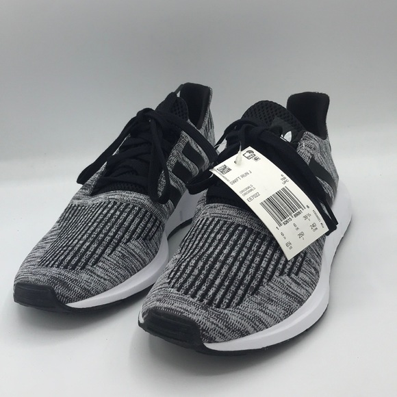 adidas swift run j black